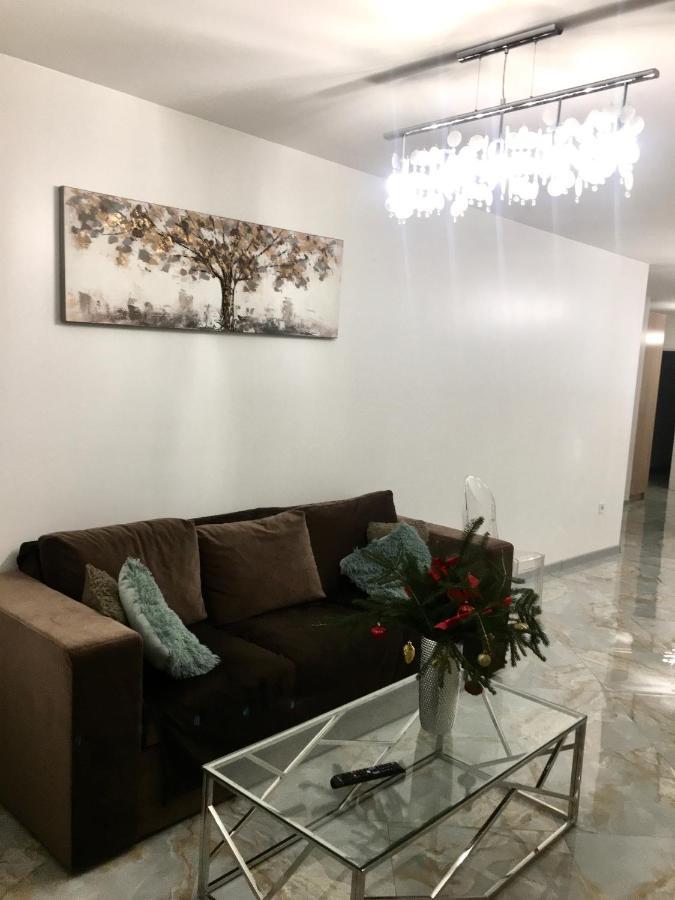 4-Room Jacuzzi Apartment Leópolis Exterior foto